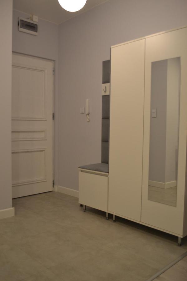 Kilinskiego Street Apartment *